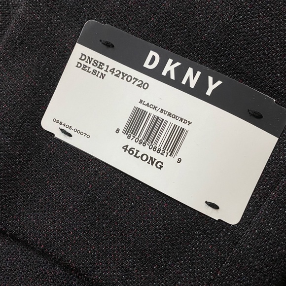 DKNY 70% wool suit jacket 46L NWT - Picture 2 of 5